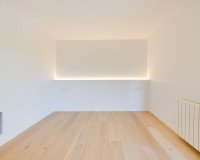 Перепродаж - Апартаменти - Zona Alta - 