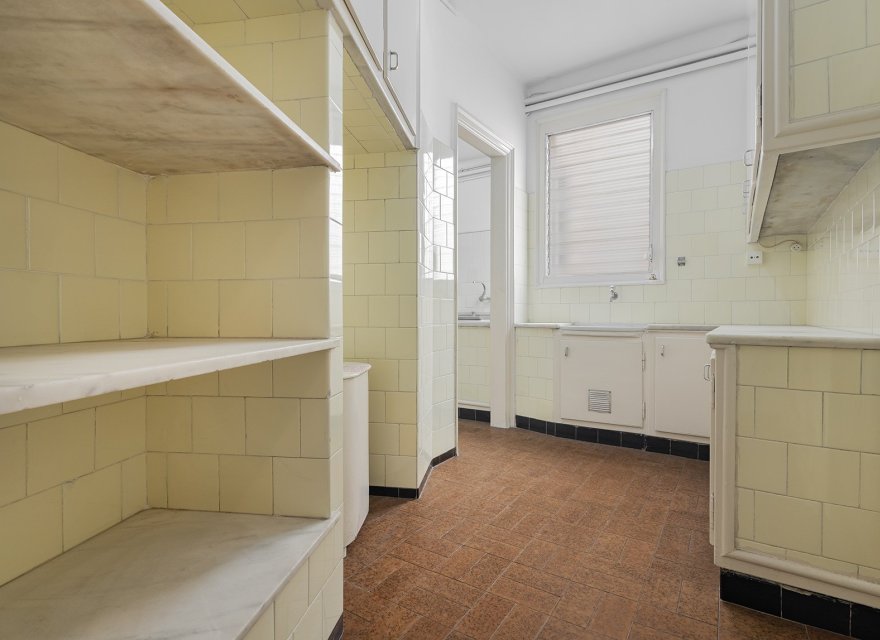 Перепродаж - Апартаменти - Zona Alta - 