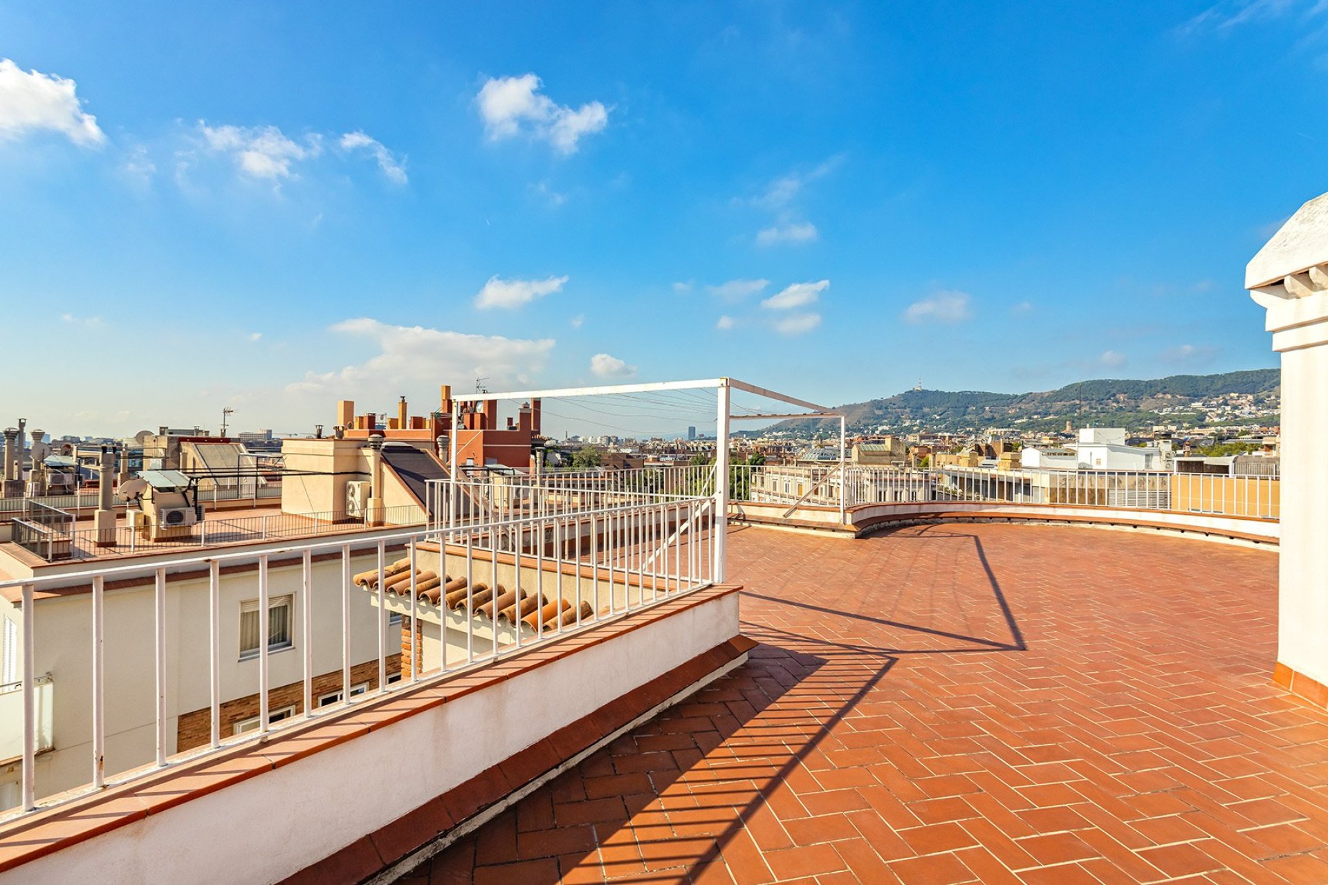 Перепродаж - Апартаменти - Zona Alta - 