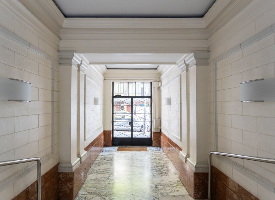 Перепродаж - Апартаменти - Zona Alta - 