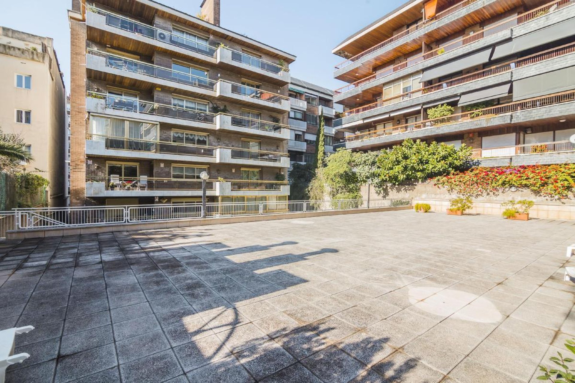 Перепродаж - Апартаменти - Zona Alta - 