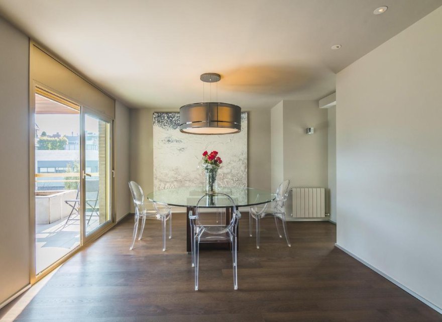 Перепродаж - Апартаменти - Zona Alta - 