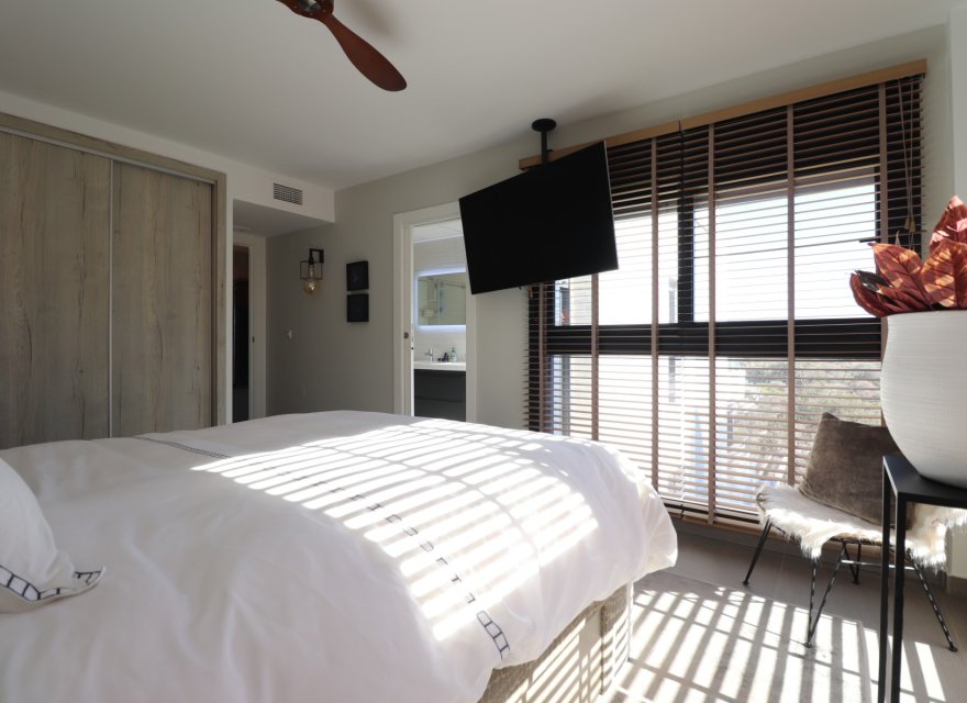 Перепродаж - Апартаменти - 