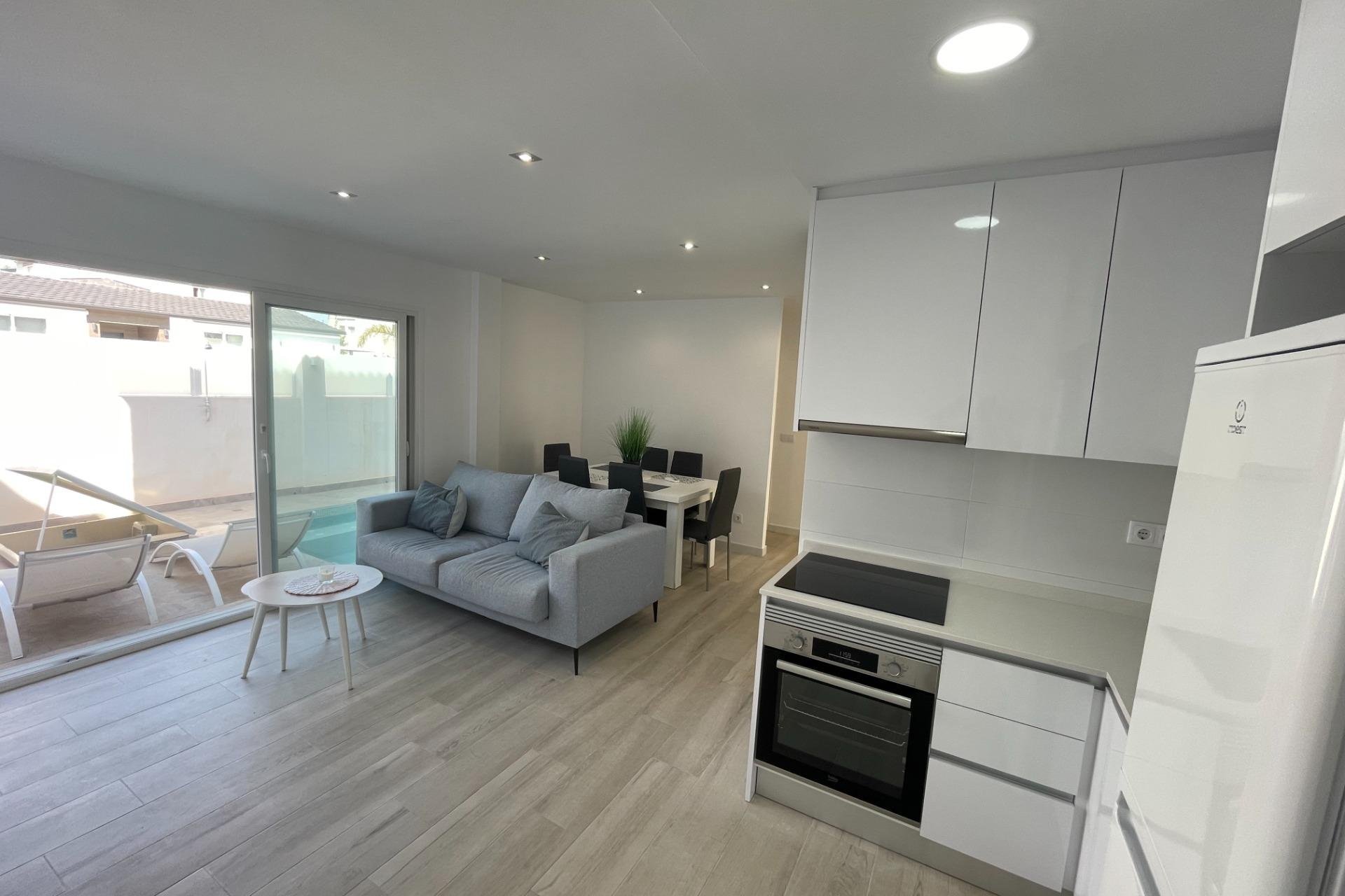 Перепродаж - Бунгало - Оріуела Коста - La Regia