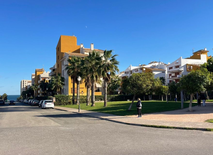 Перепродаж - Дуплекс - Torrevieja - Punta Prima