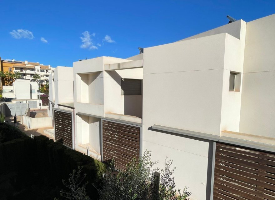 Перепродаж - Дуплекс - Torrevieja - Punta Prima