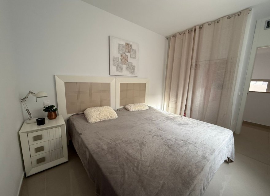 Перепродаж - Дуплекс - Torrevieja - Punta Prima