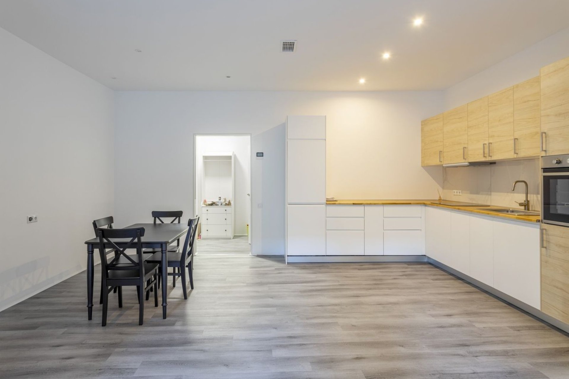 Перепродаж - Komercyjna - Fuengirola - 