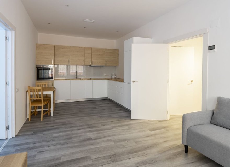 Перепродаж - Komercyjna - Fuengirola - 