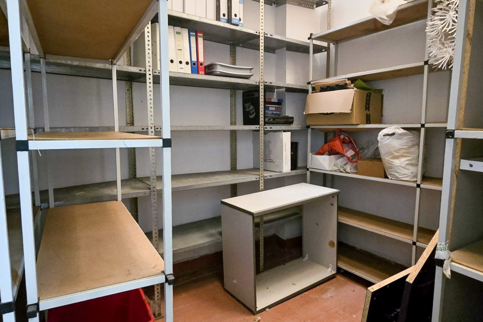 Перепродаж - Komercyjna - Guardamar del Segura - Center