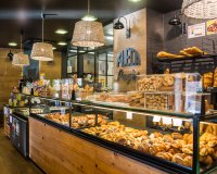 Перепродаж - Komercyjna - Les Corts - 