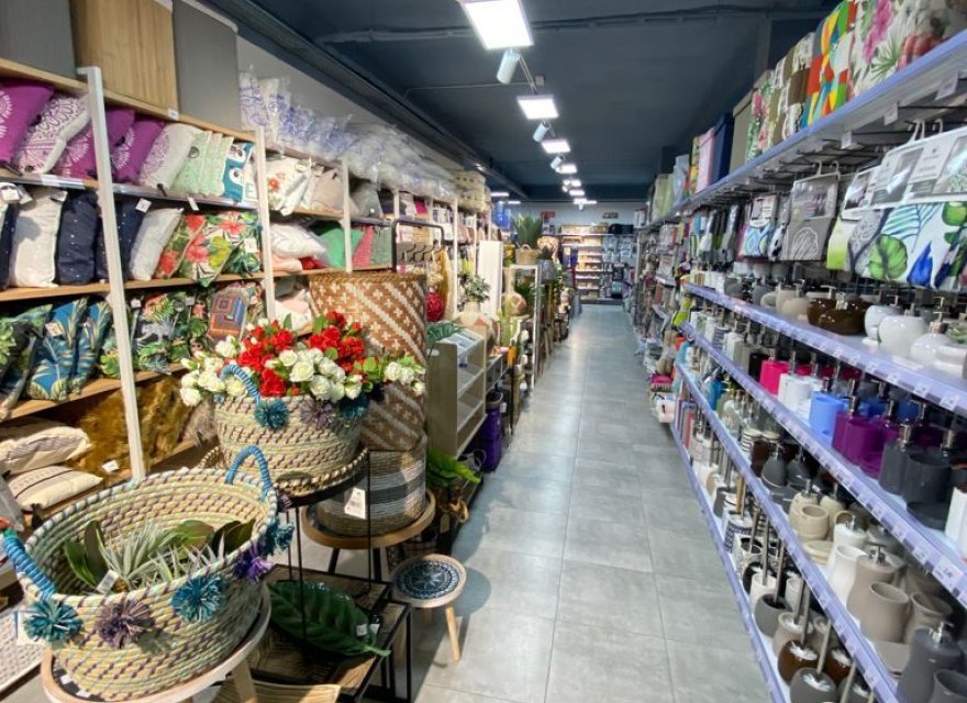 Перепродаж - Komercyjna - Sants Montjuic - 