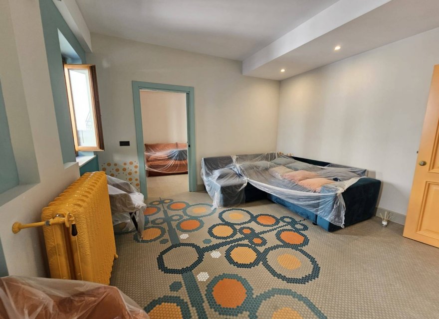 Перепродаж - Komercyjna - Valencia - Centro