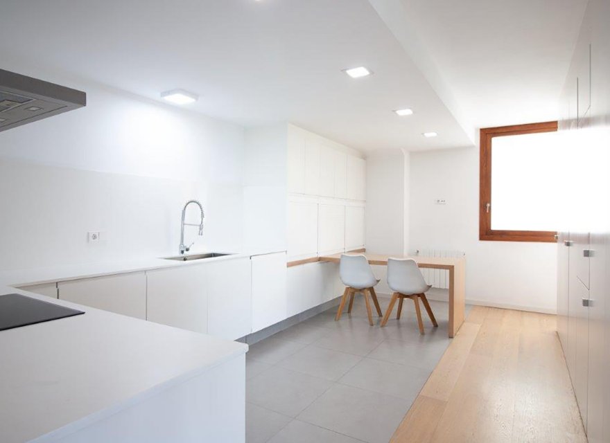 Перепродаж - Komercyjna - Valencia - Exposició