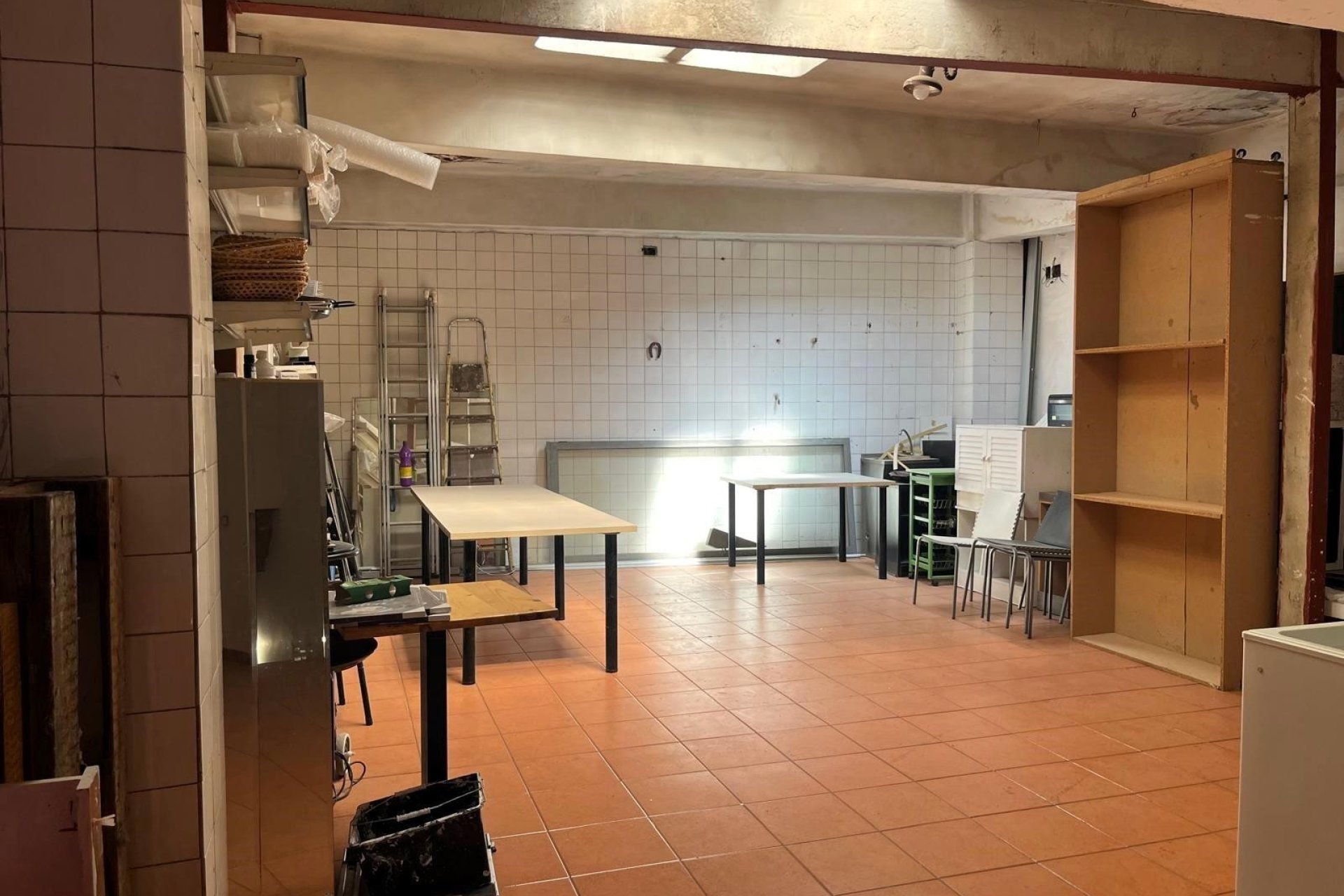 Перепродаж - Komercyjna - Valencia - Patraix