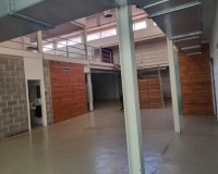 Перепродаж - Komercyjna - Valencia