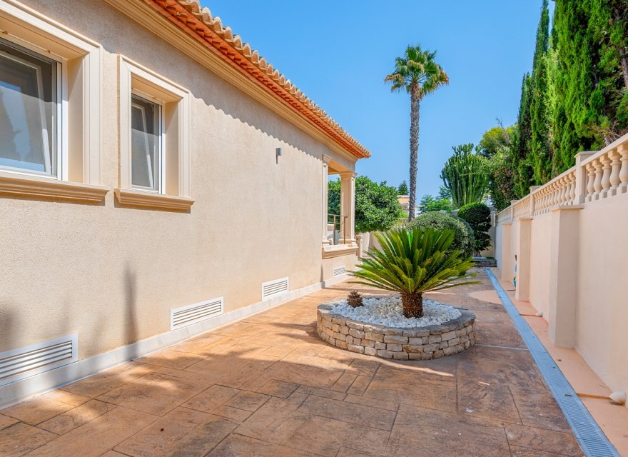 Перепродаж - Вілла - Benissa