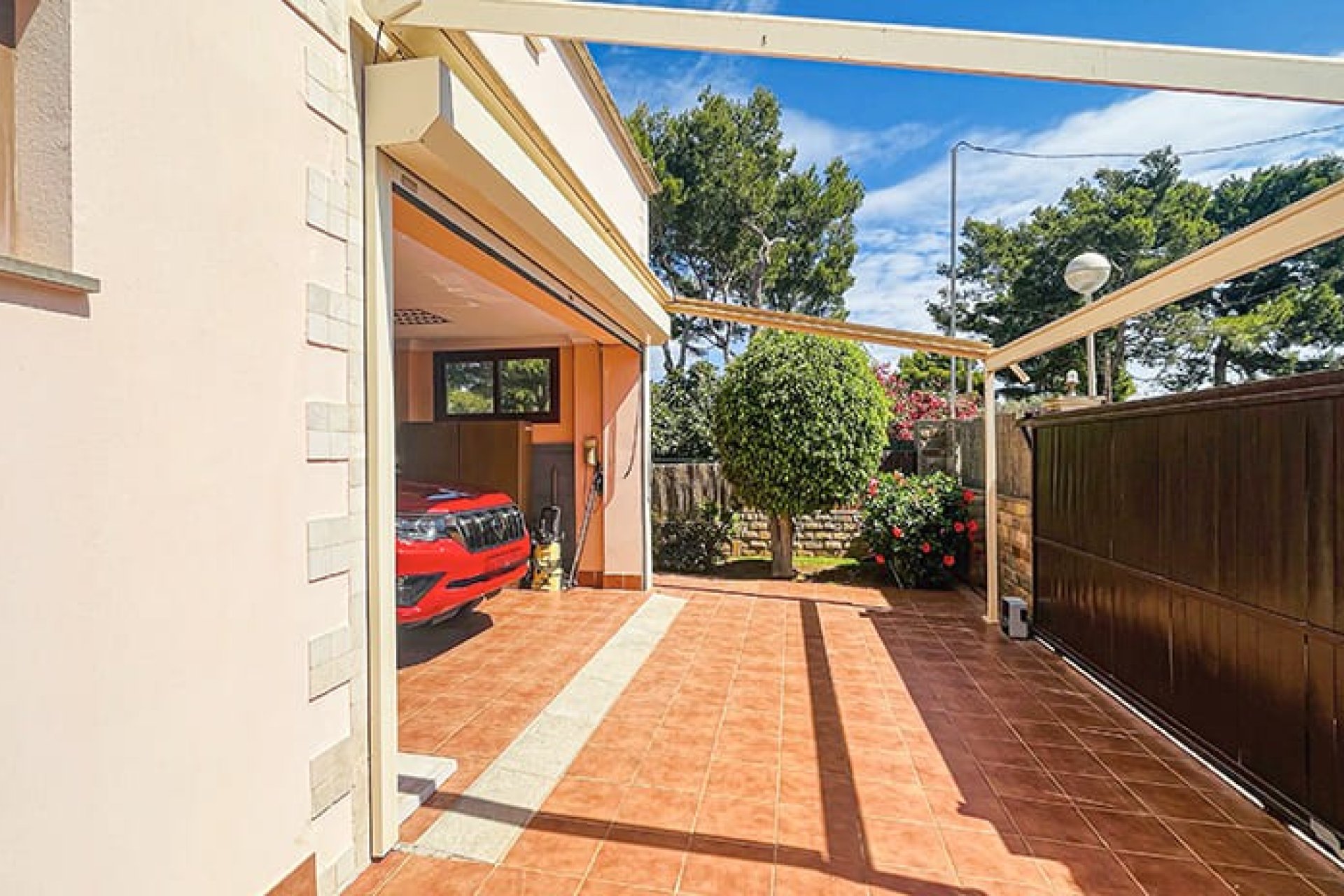 Перепродаж - Вілла - El Toro