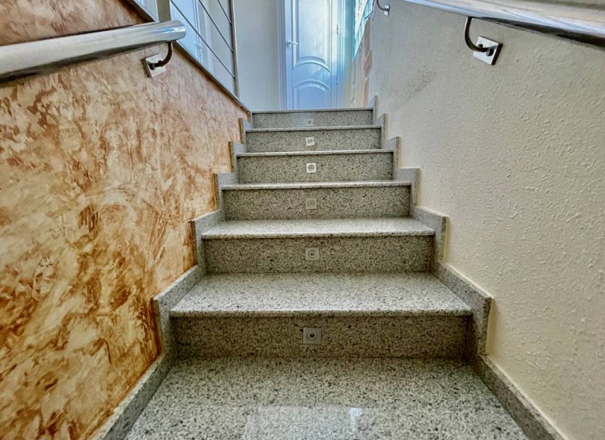 Перепродаж - Вілла - Guardamar del Segura