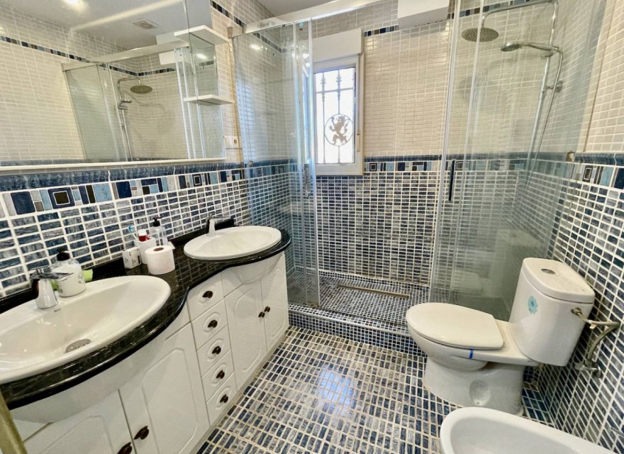 Перепродаж - Вілла - Guardamar del Segura