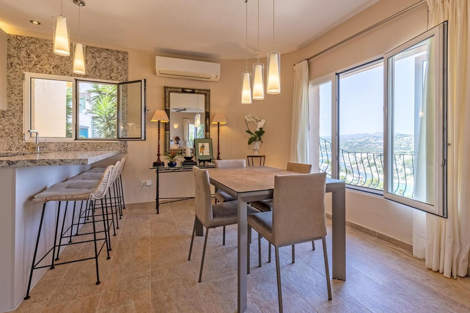 Перепродаж - Вілла - Moraira