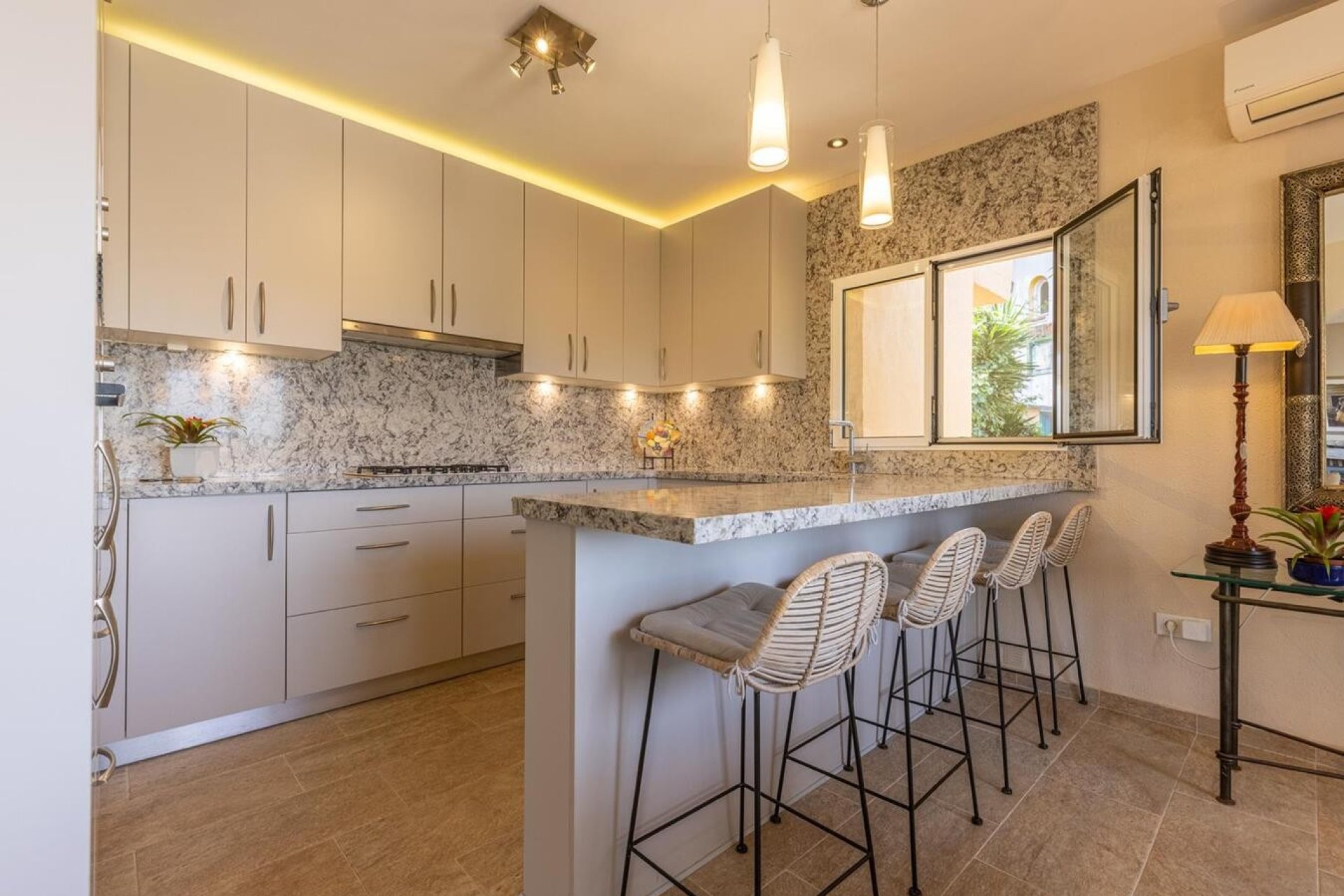 Перепродаж - Вілла - Moraira