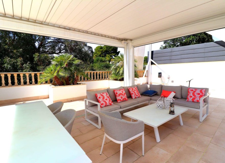 Перепродаж - Вілла - Оріуела Коста - Campoamor