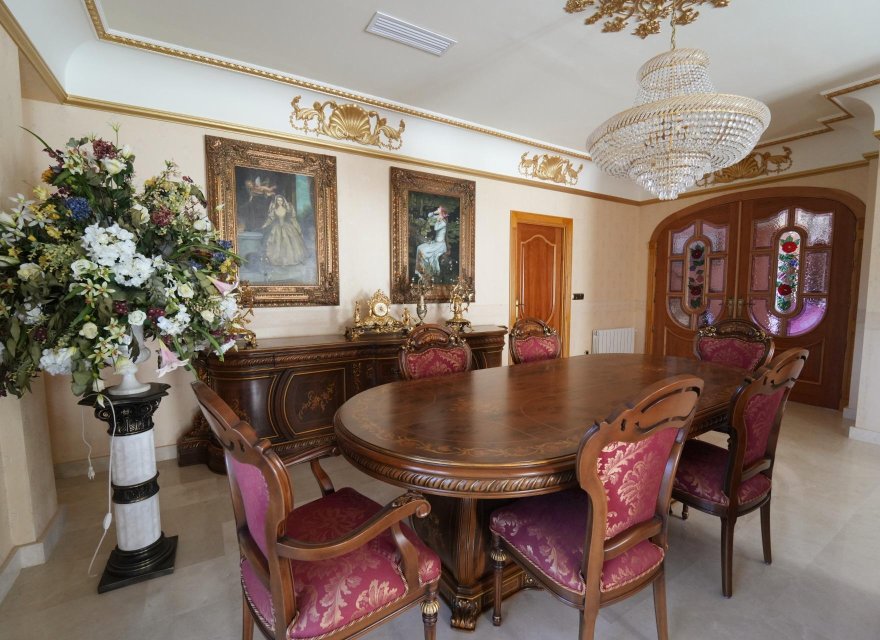 Перепродаж - Вілла - Оріуела Коста - Campoamor