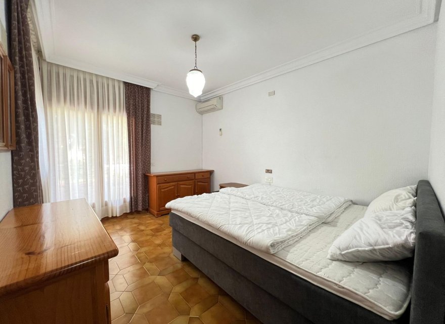 Перепродаж - Вілла - Оріуела Коста - Campoamor