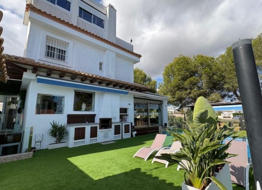 Перепродаж - Вілла - Оріуела Коста - Costa Blanca