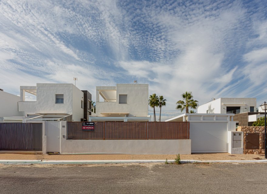 Перепродаж - Вілла - Оріуела Коста - Costa Blanca