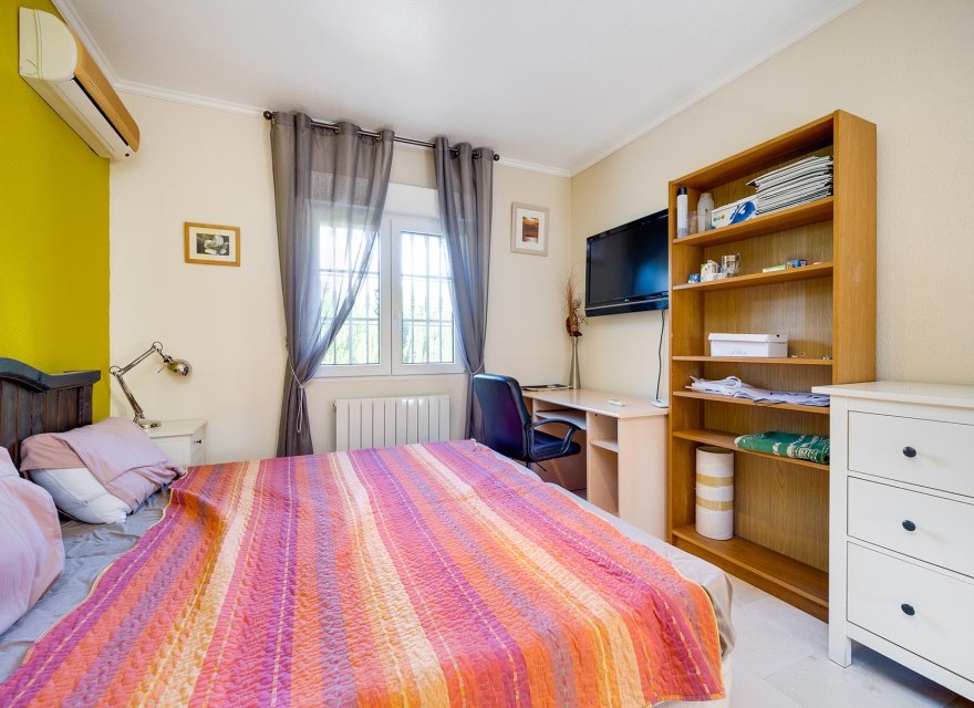 Перепродаж - Вілла - Оріуела Коста - Costa Blanca