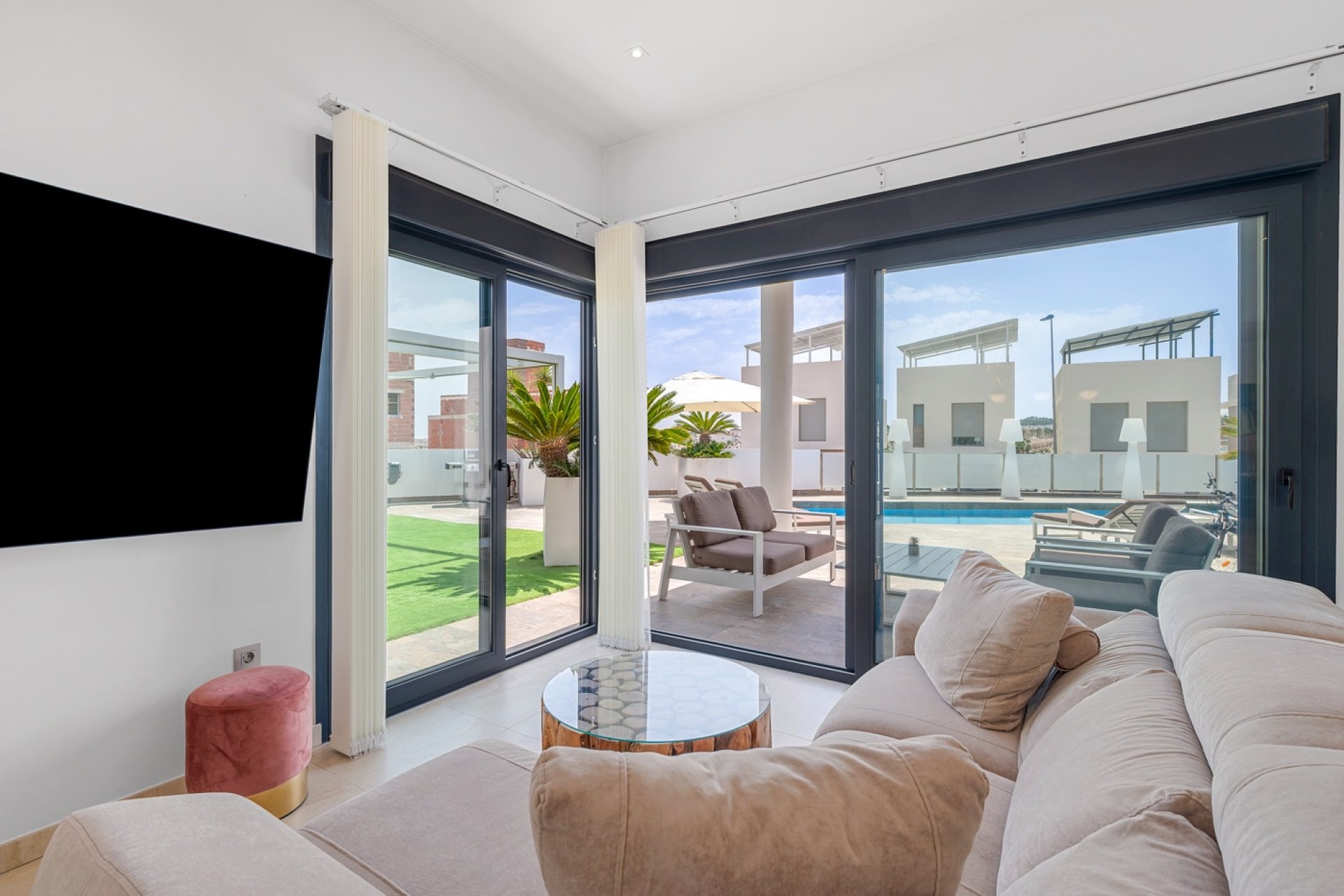 Перепродаж - Вілла - Оріуела Коста - Villamartín