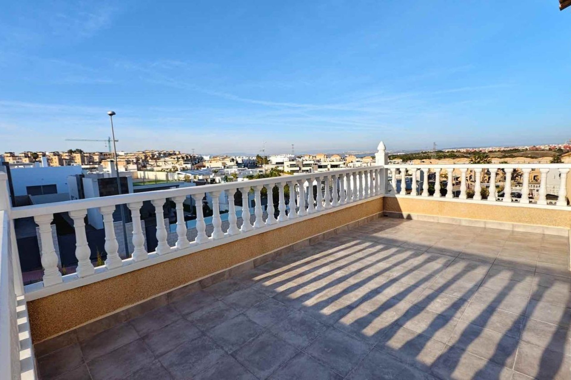 Перепродаж - Вілла - Оріуела Коста - Villamartin