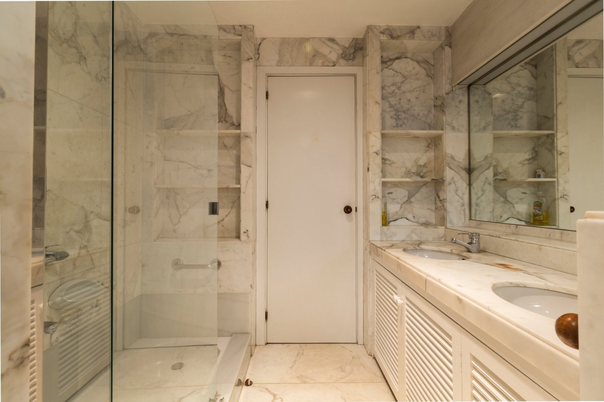 Перепродаж - Вілла - Zona Alta - 