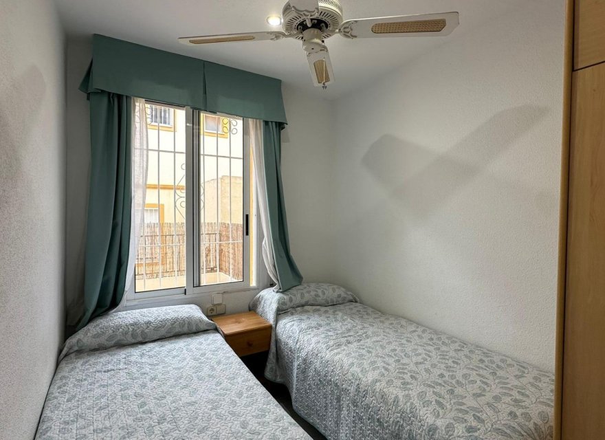 Перепродажа - Бунгало - Ориуэла Коста - Los Almendros-la Florida