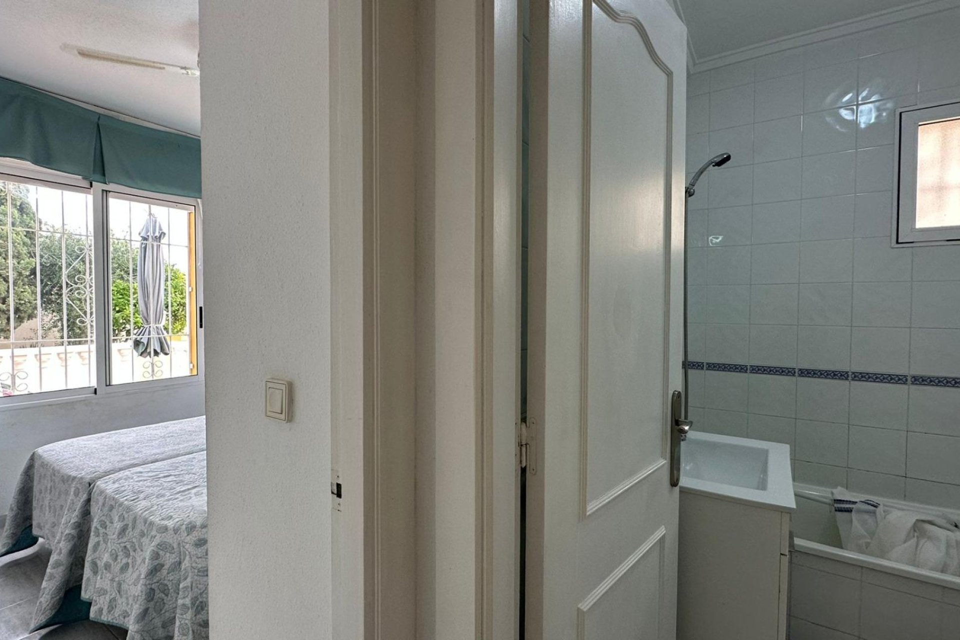 Перепродажа - Бунгало - Ориуэла Коста - Los Almendros-la Florida