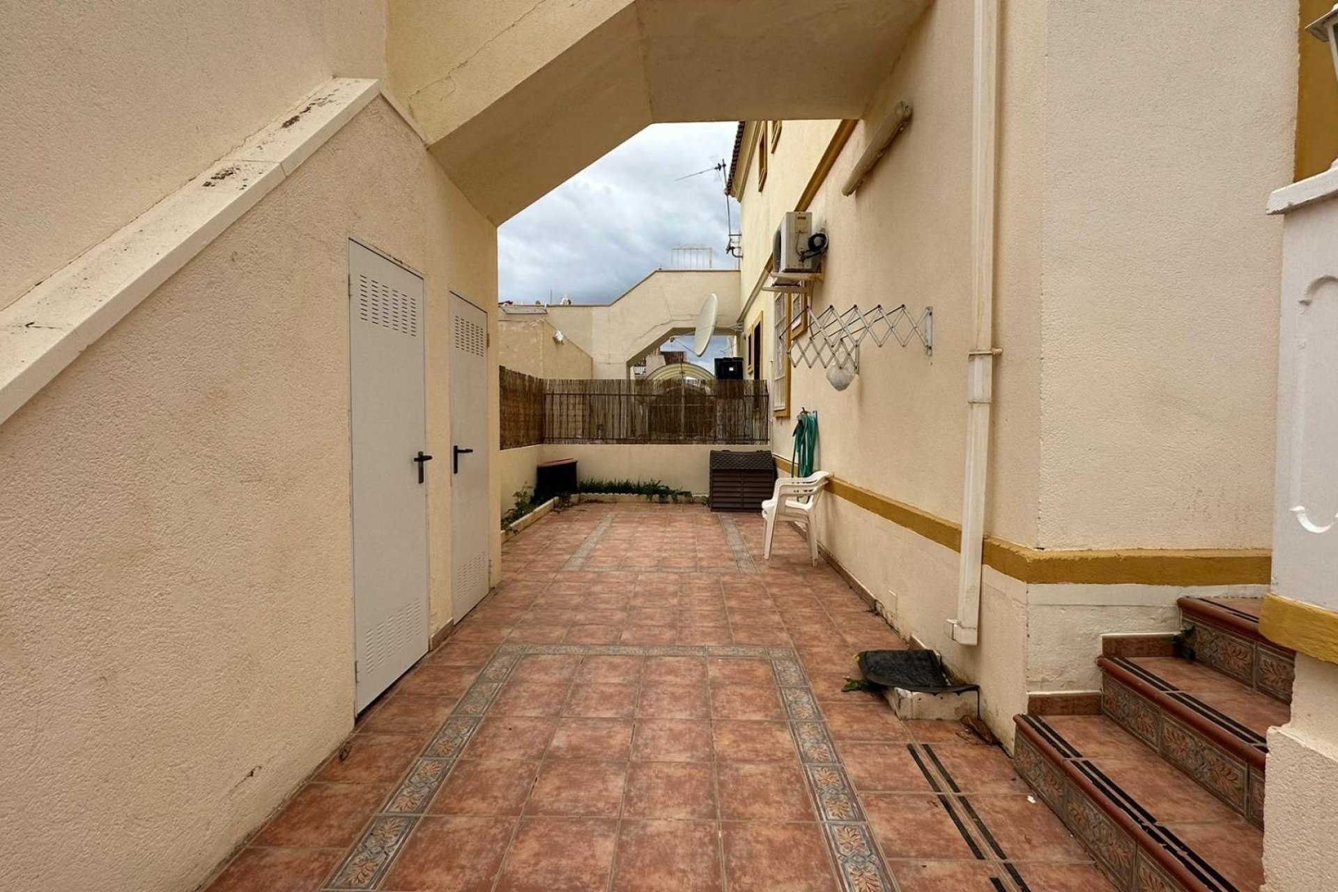 Перепродажа - Бунгало - Ориуэла Коста - Los Almendros-la Florida