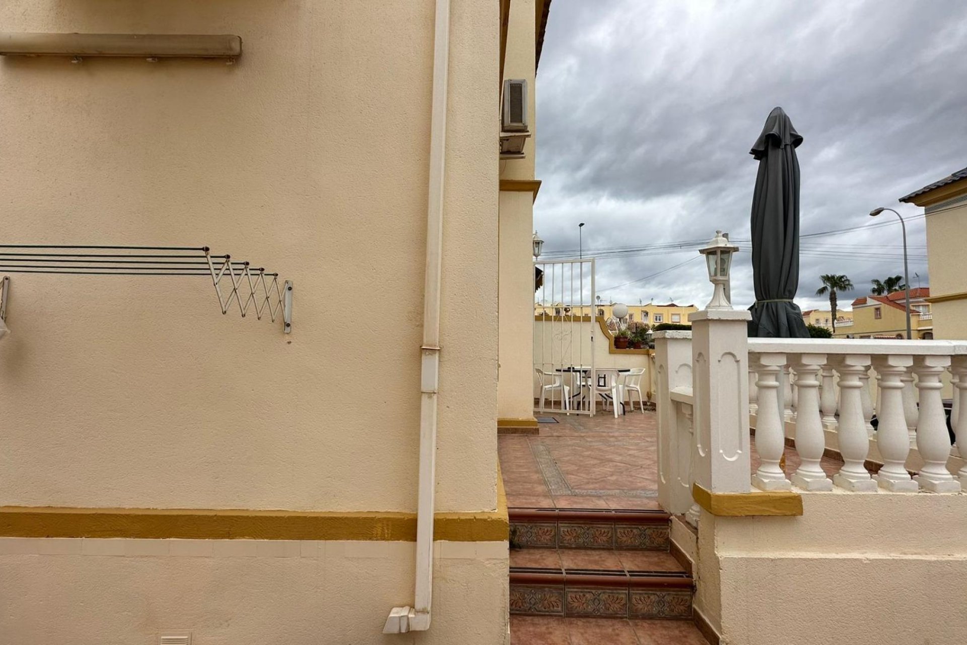 Перепродажа - Бунгало - Ориуэла Коста - Los Almendros-la Florida