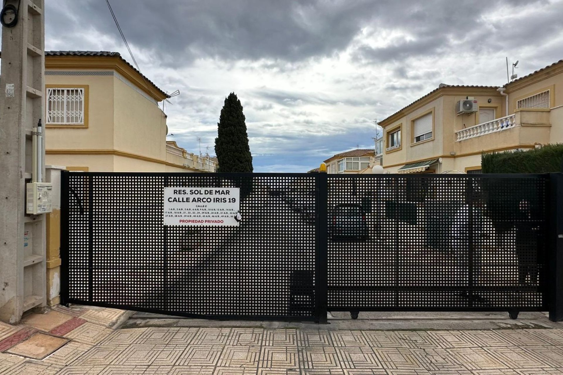 Перепродажа - Бунгало - Ориуэла Коста - Los Almendros-la Florida