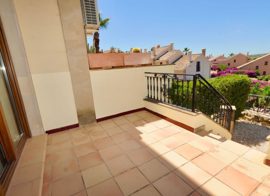 Перепродажа - Дуплекс - Algorfa  - Castillo De Montemar