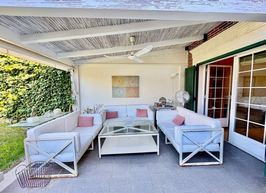 Перепродажа - Дуплекс - Madrid - La Moraleja