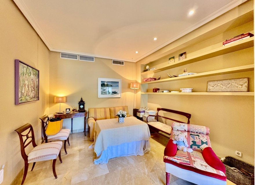 Перепродажа - Дуплекс - Madrid - La Moraleja