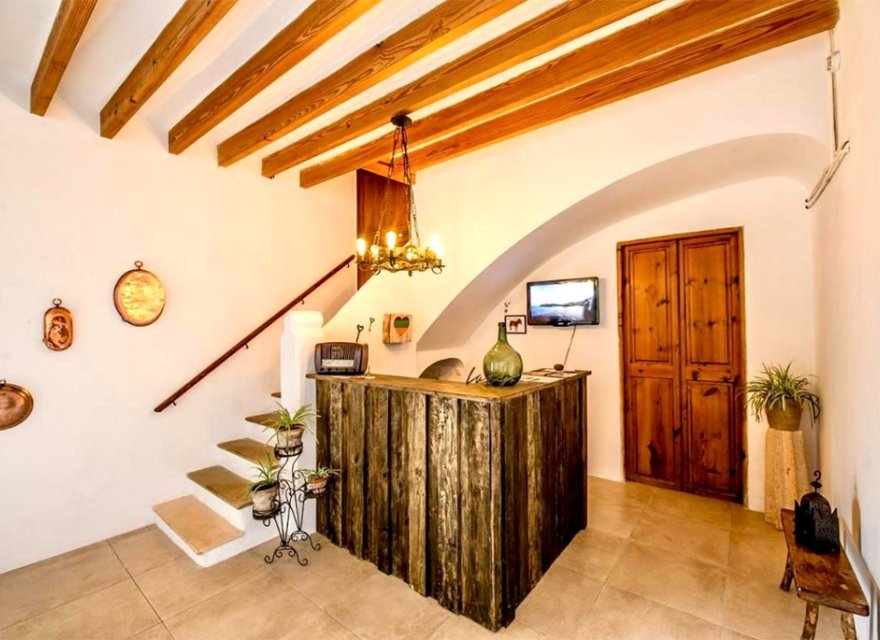 Перепродажа - Коммерческая - Felanitx