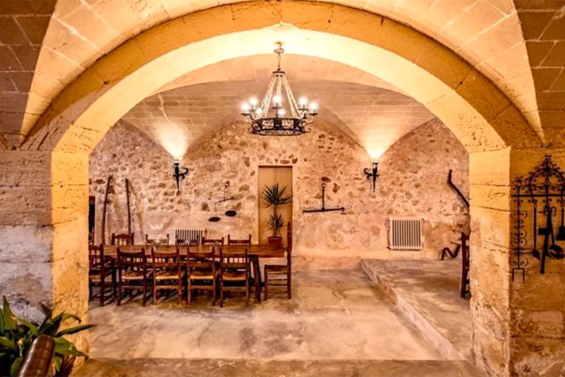 Перепродажа - Коммерческая - Felanitx