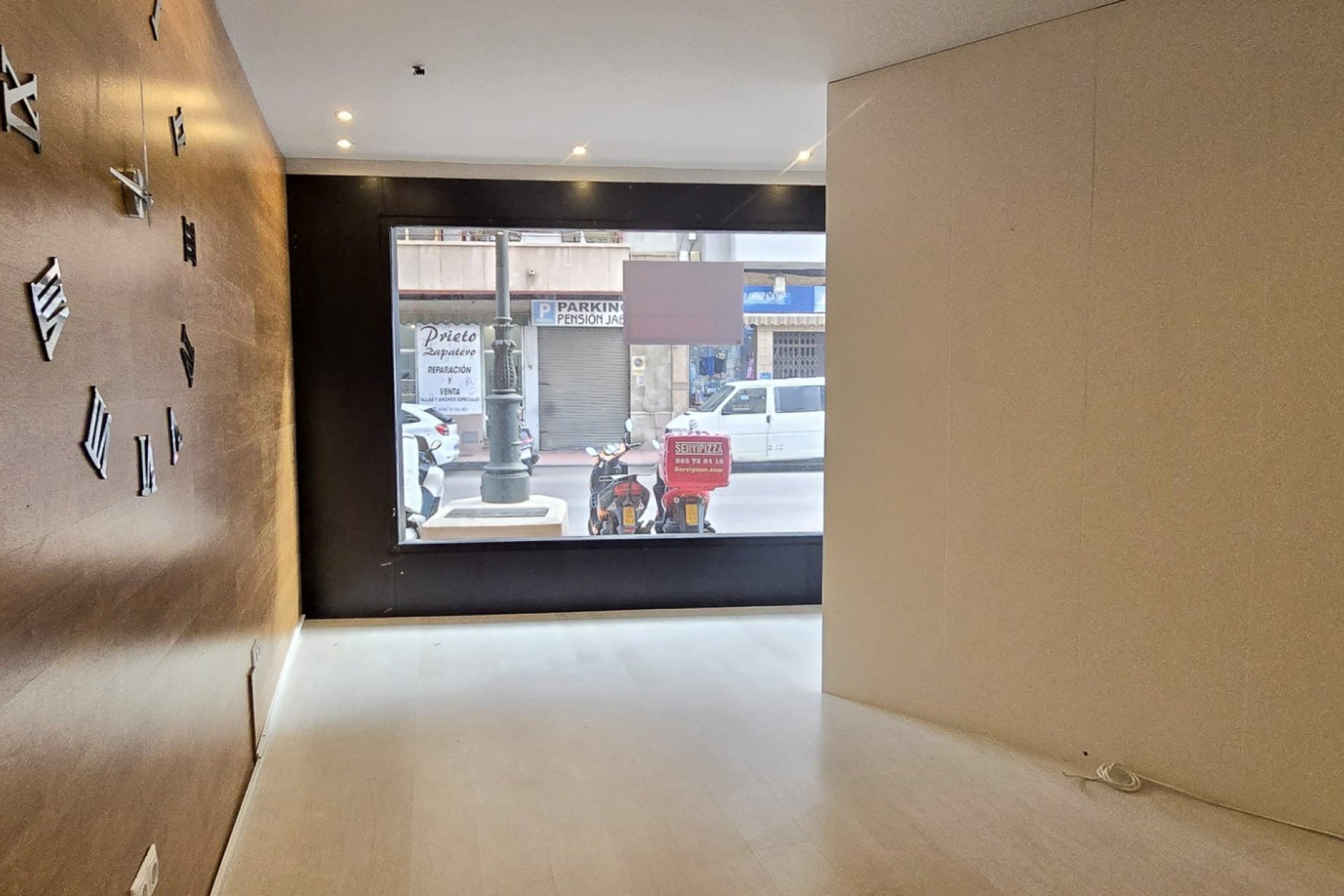 Перепродажа - Коммерческая - Guardamar del Segura - Center