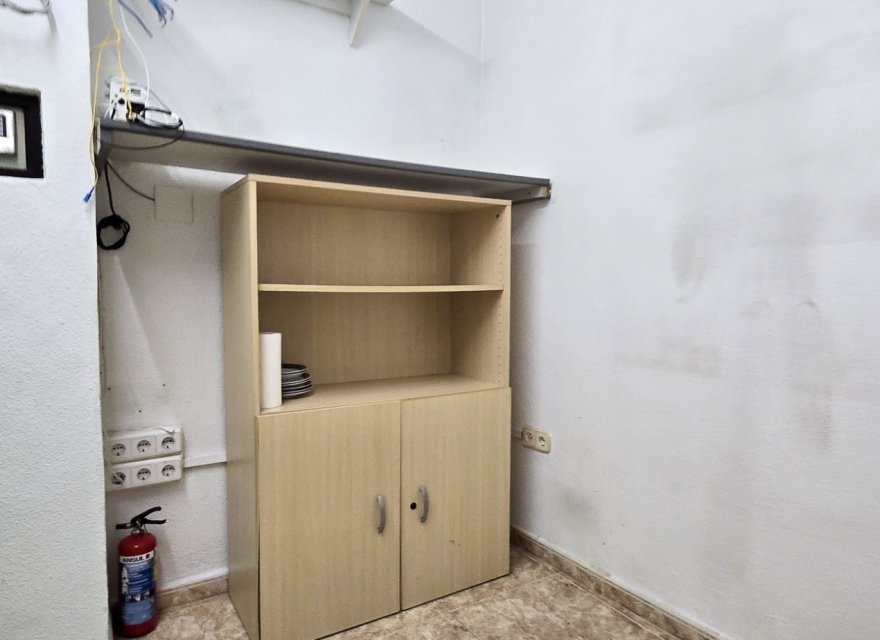 Перепродажа - Коммерческая - Guardamar del Segura - Center