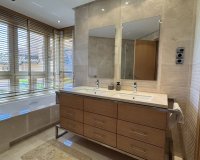 Перепродажа - Коммерческая - Marbella - Costa del Sol