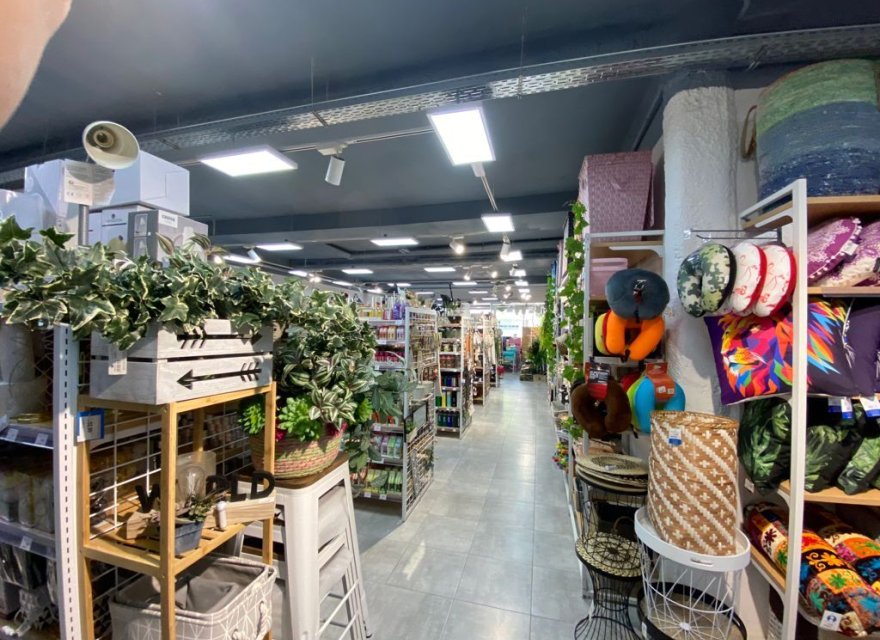 Перепродажа - Коммерческая - Sants Montjuic