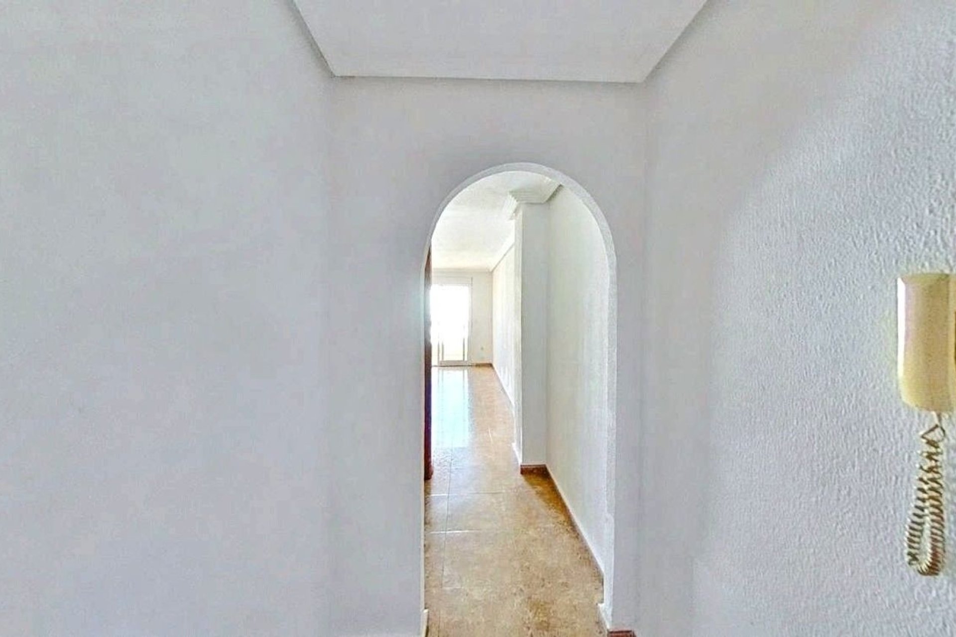 Перепродажа - Коммерческая - Torrevieja